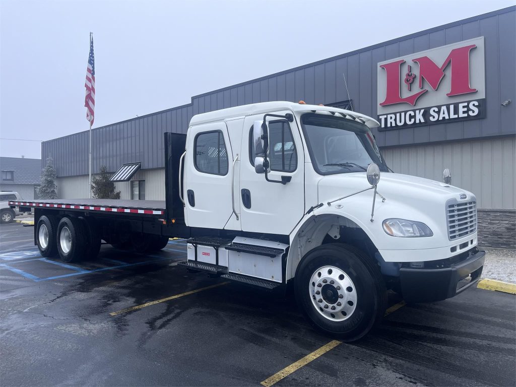 2015 FREIGHTLINER BUSINESS CLASS M2 106 - L&M Truck Sales - Specialized  Work Trucks & Cranes For Sale