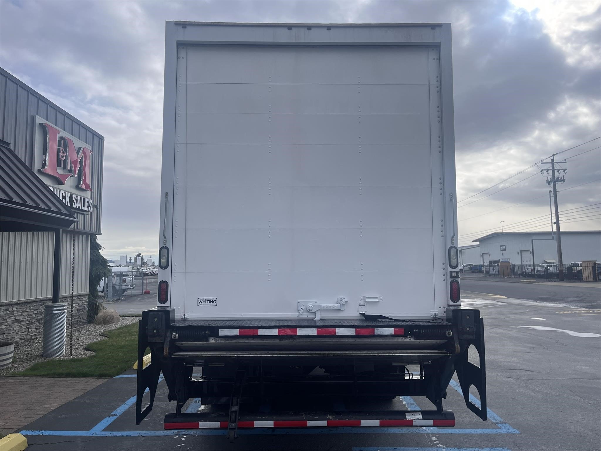 2018 FREIGHTLINER BUSINESS CLASS M2 106 - image 6 of 6