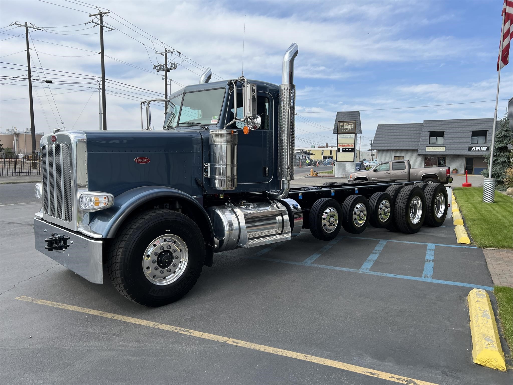 2024 PETERBILT 389 - image 6 of 6