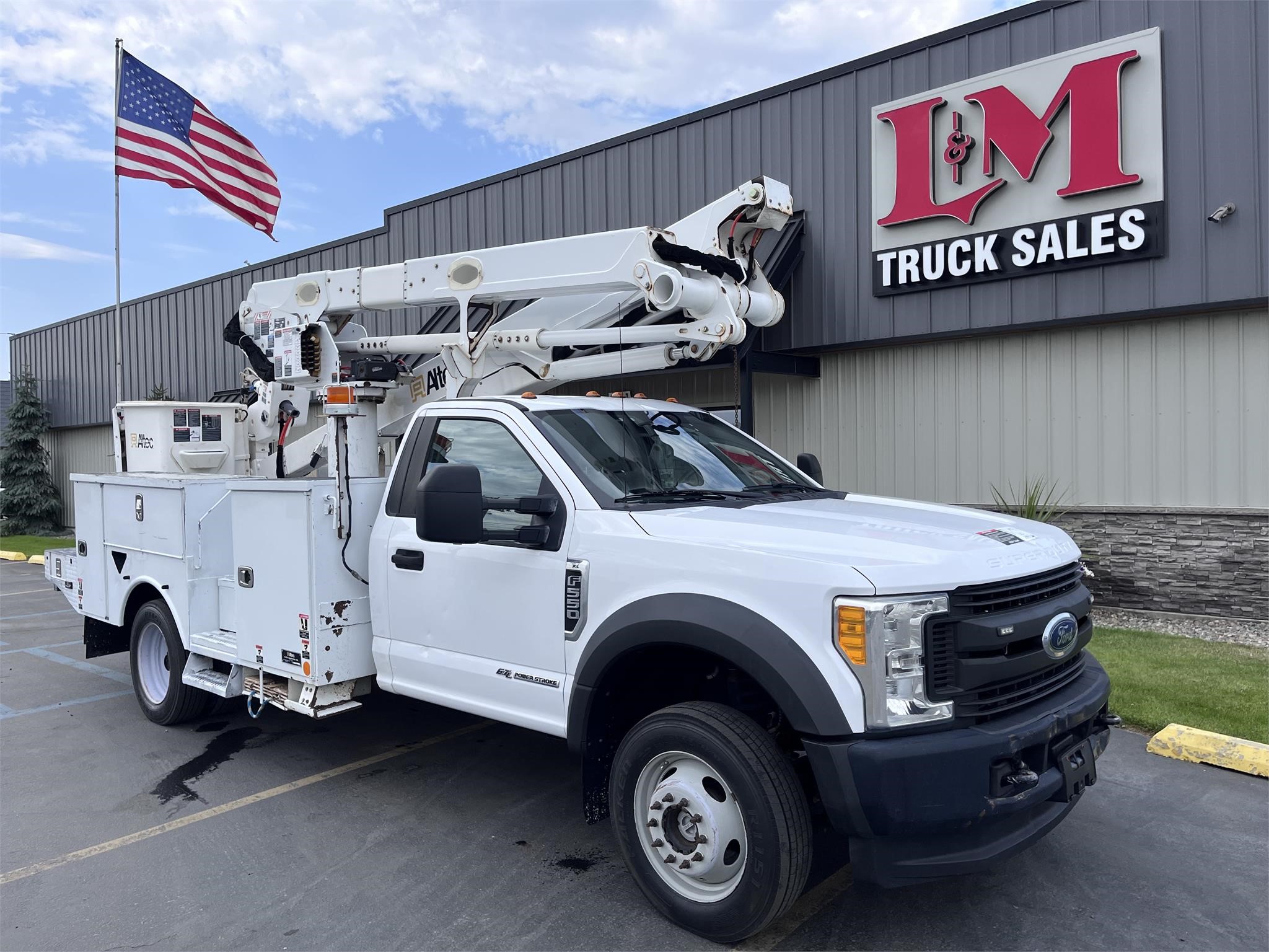 2018 ALTEC AT48M - image 1 of 6