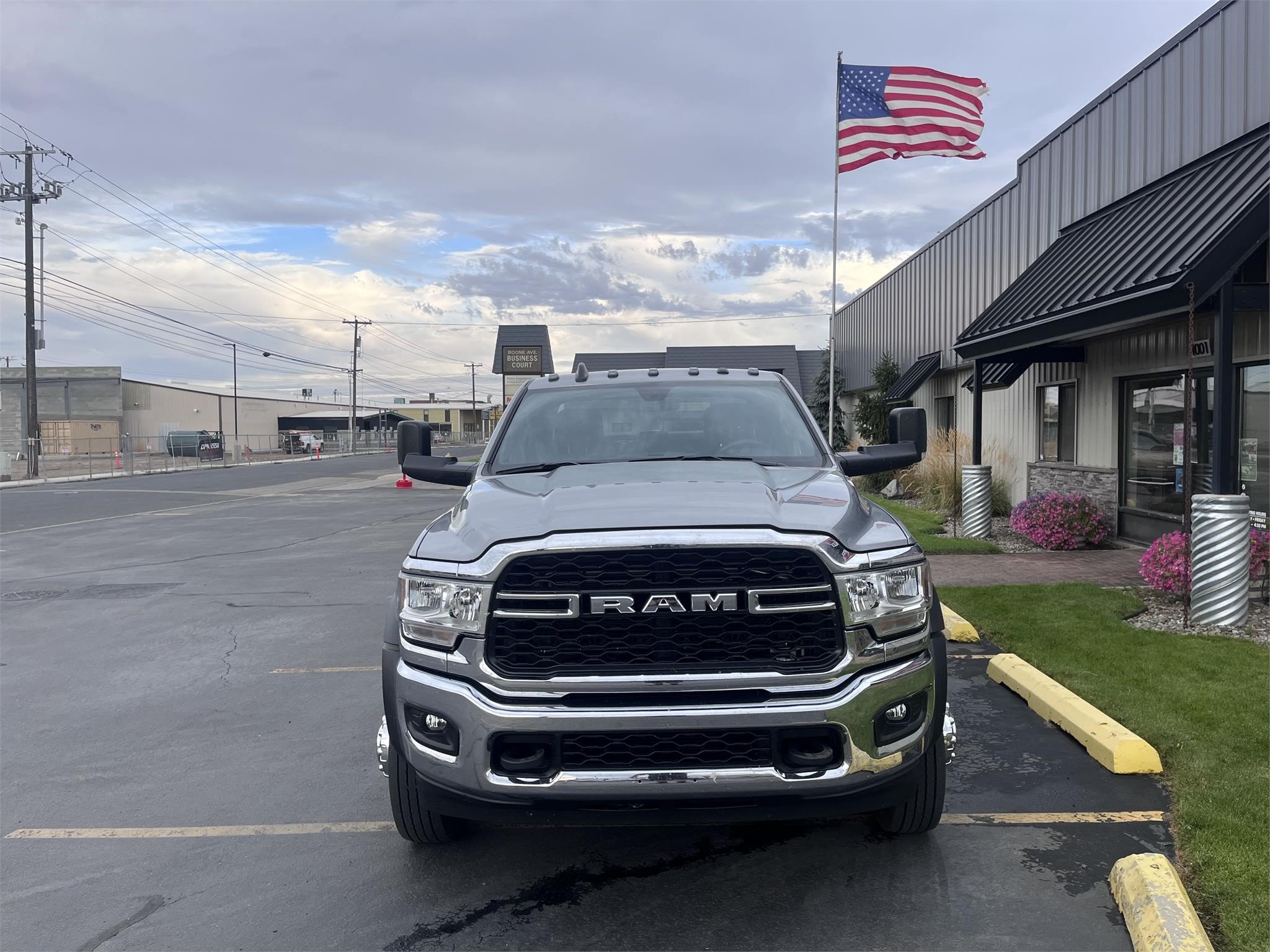 2022 RAM 4500 HD - image 3 of 6