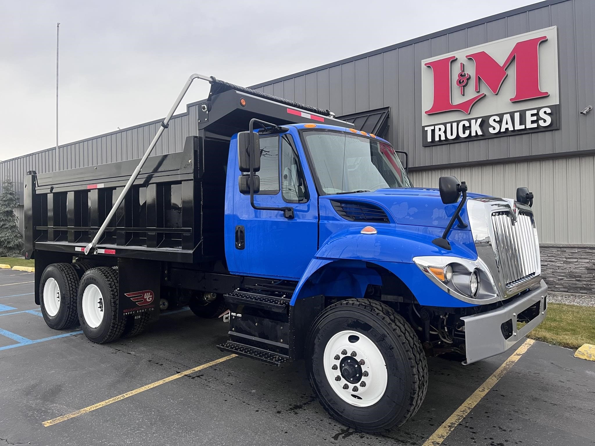 2018 INTERNATIONAL WORKSTAR 7400 - image 1 of 6